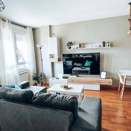 Apartamento Cemba Понферада Екстериор снимка