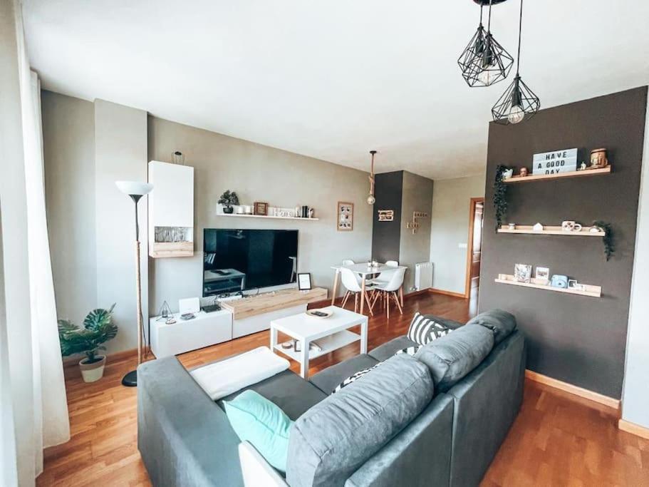 Apartamento Cemba Понферада Екстериор снимка