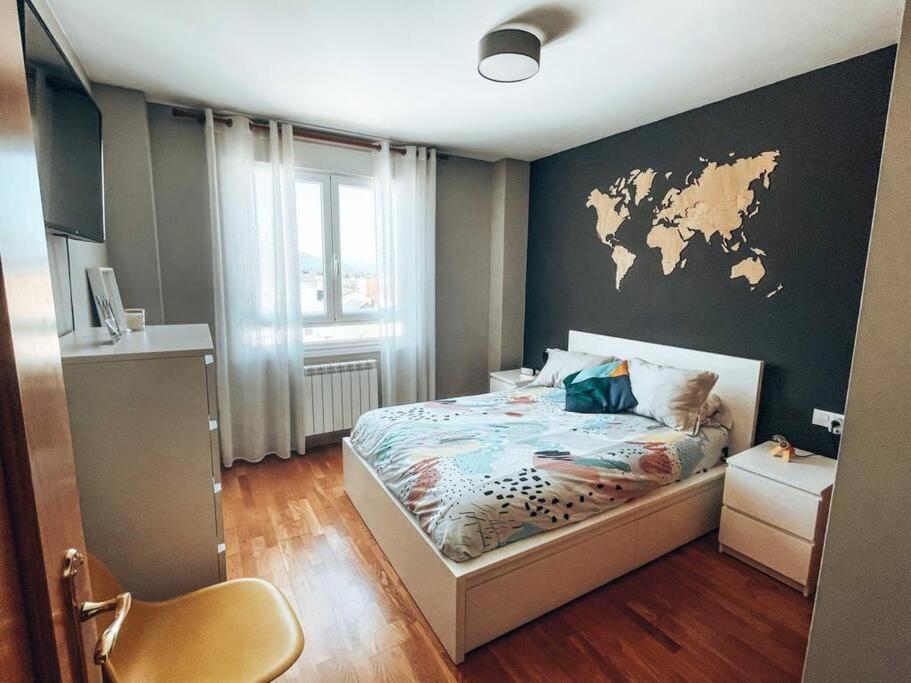 Apartamento Cemba Понферада Екстериор снимка